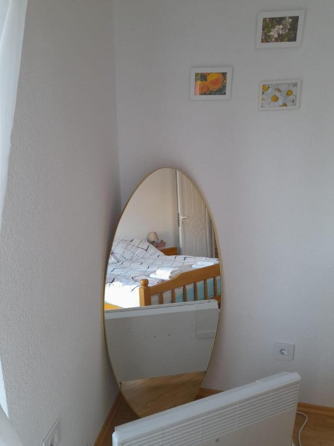 Guest House Lona Golubac Exterior photo